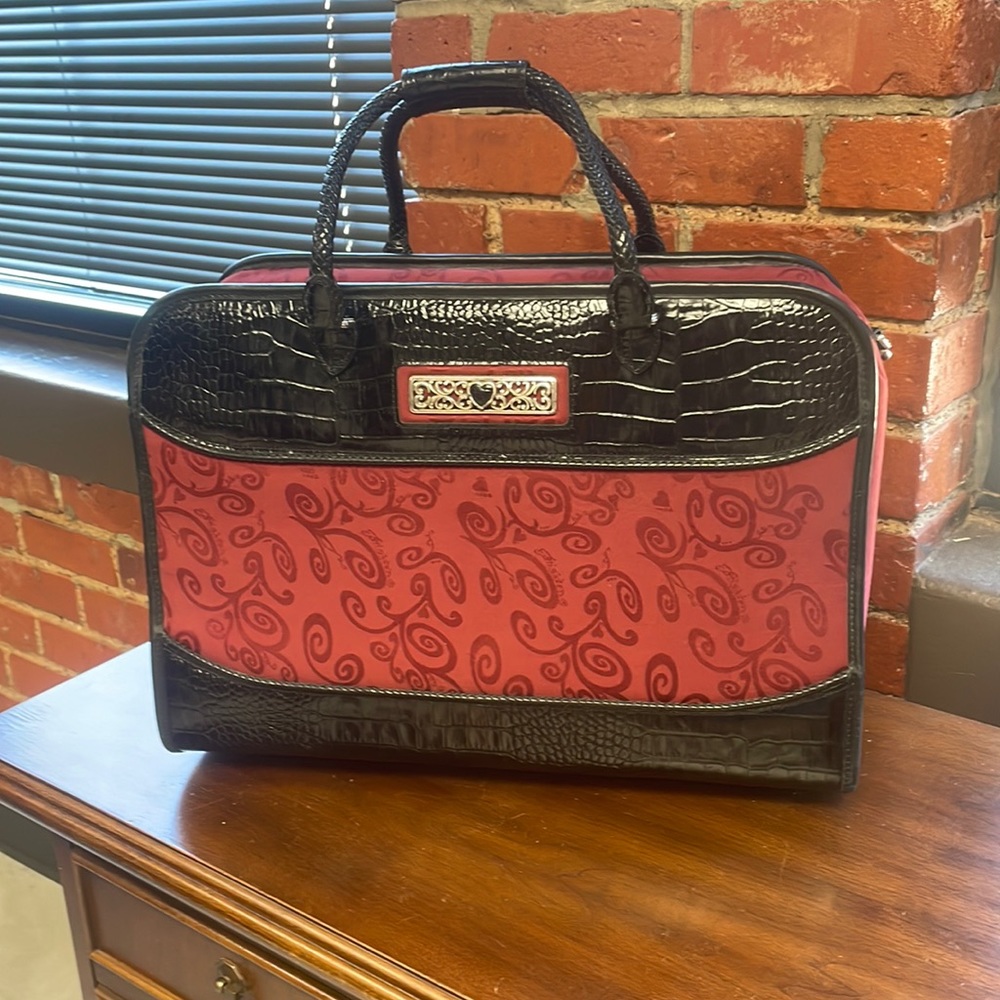 Well cared for!  Brighton travel bag with shoe compartments.